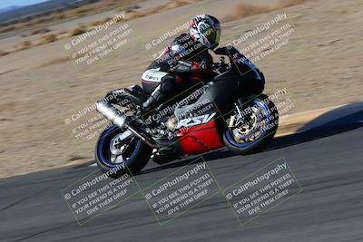 media/Jan-09-2022-SoCal Trackdays (Sun) [[2b1fec8404]]/Turn 8 (1045am)/